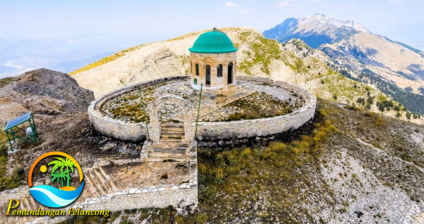 Albania: Melintasi Jalur Trekking Paling Menakjubkan
