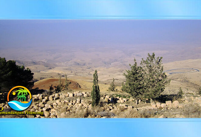 Menikmati Senja di Bukit Nebo, Yordania